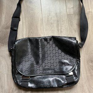 Gucci GG Supreme Men's Messenger Bag